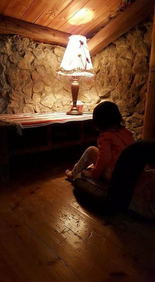 Furen Homestay Nangan Buitenkant foto