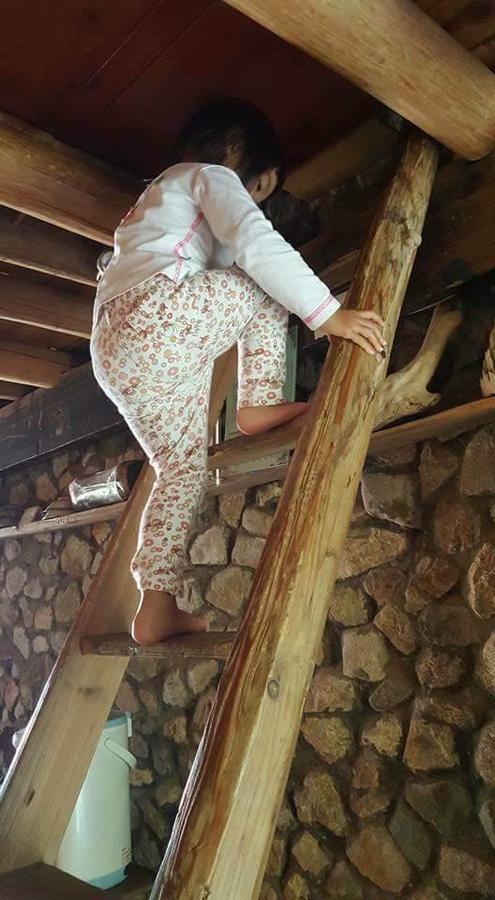 Furen Homestay Nangan Buitenkant foto