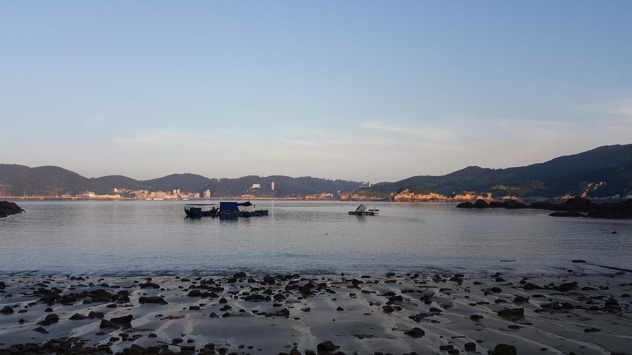 Furen Homestay Nangan Buitenkant foto